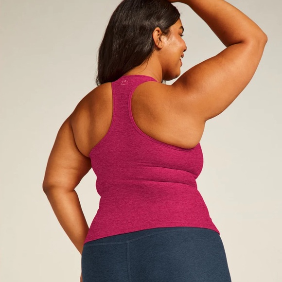 Beyond Yoga Step Up Racerback Tank ๐ - Picture 8 of 8